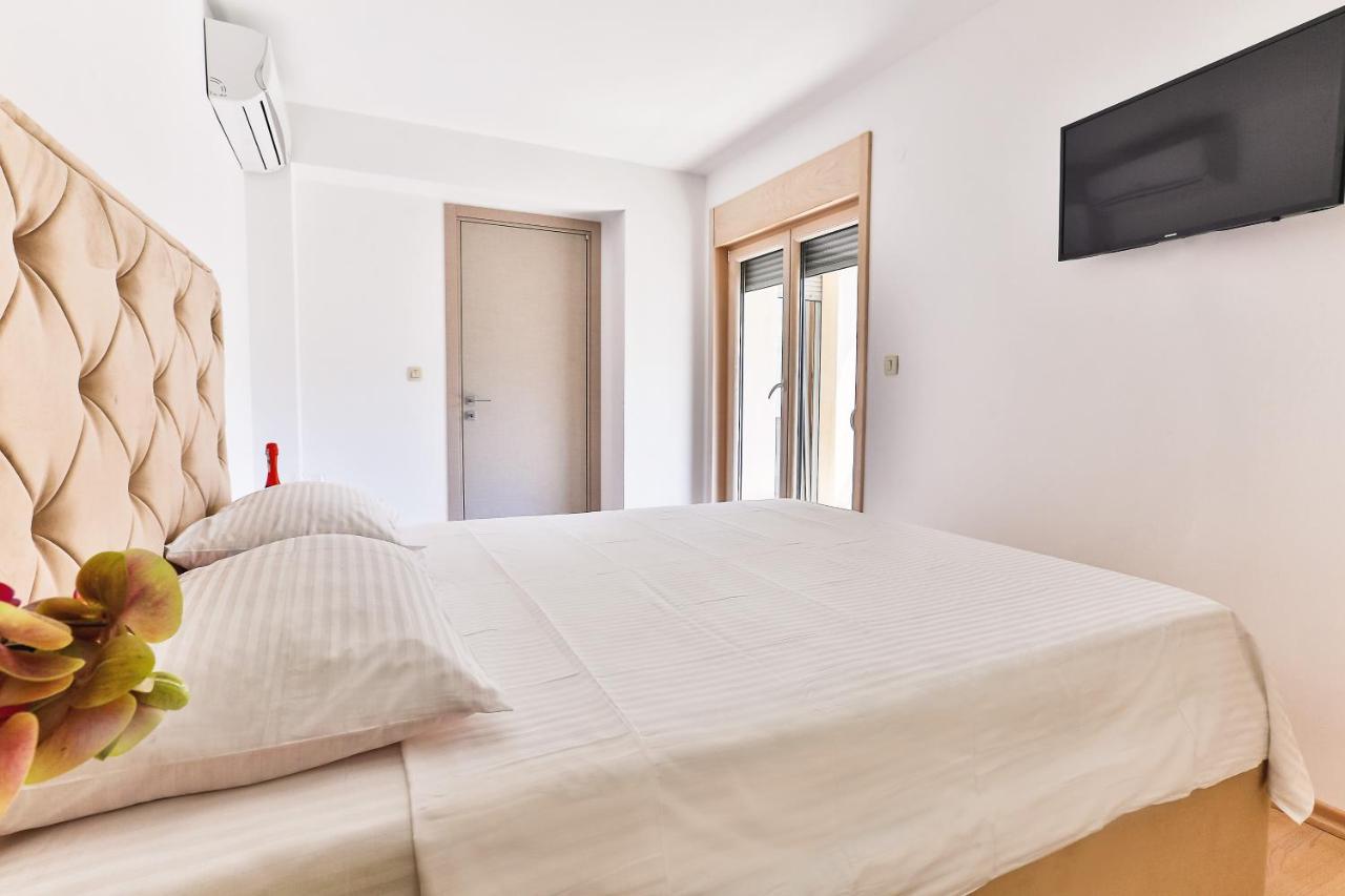 Montesun Fontana Apartments Budua Esterno foto