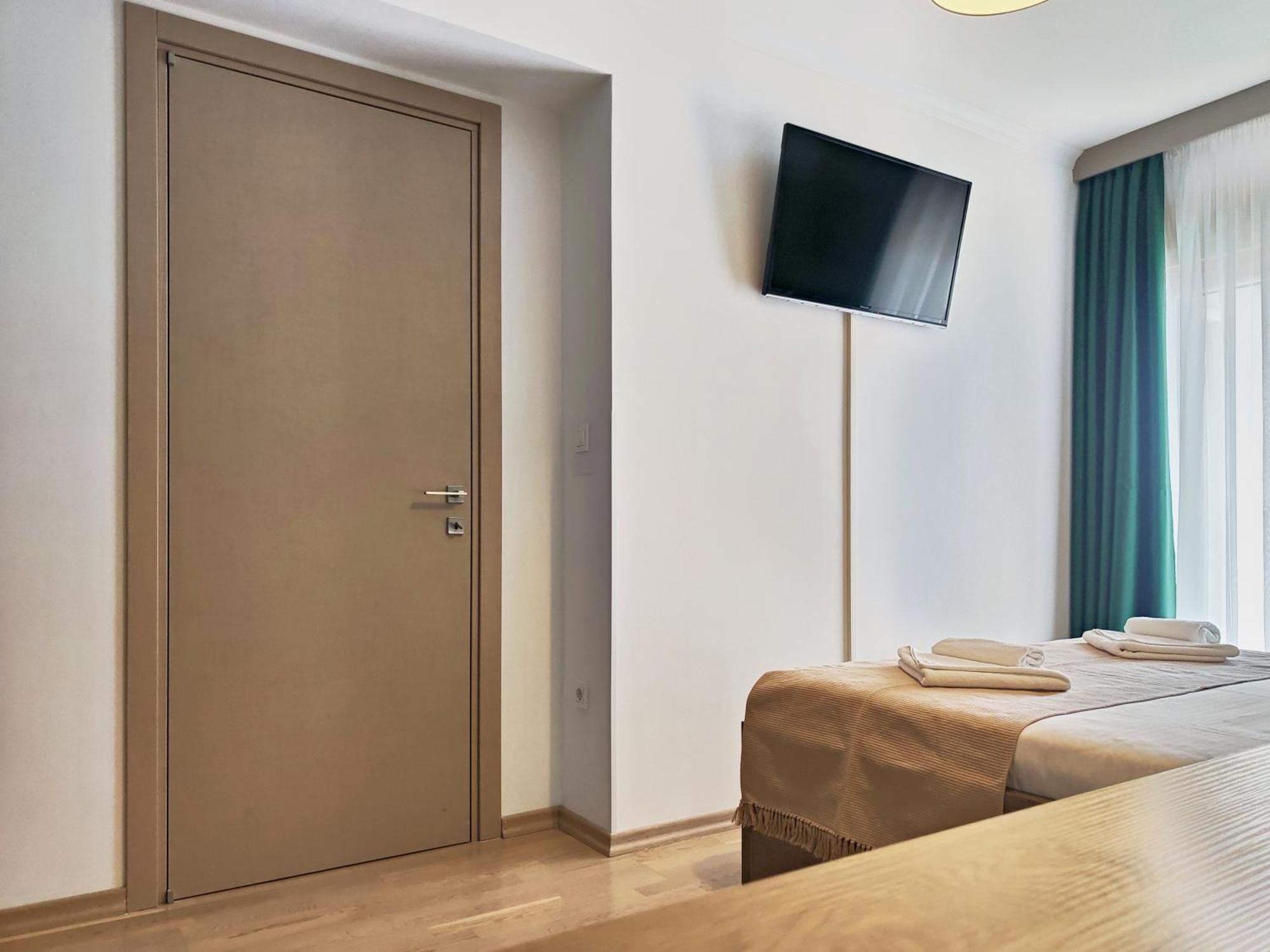 Montesun Fontana Apartments Budua Esterno foto