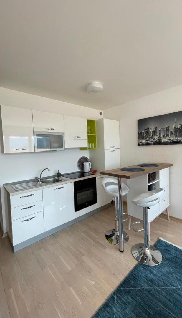 Montesun Fontana Apartments Budua Esterno foto